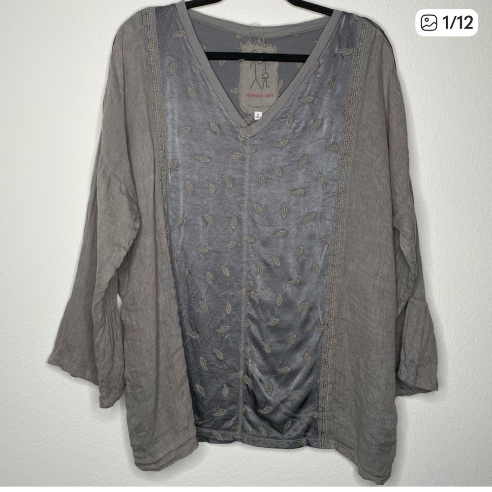 Johnny Was Boho Feather Embroidered V Neck Quarter Sleeve Blouse T Shirt Top